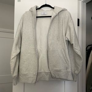 Aritzia Boyfriend Zip Up